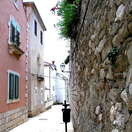 Holiday Home Lija Center Rab Town Extérieur photo